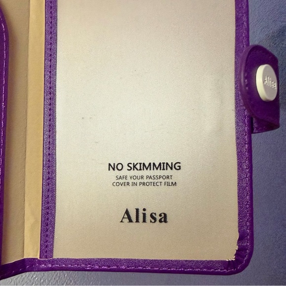 Purple Alisa RFID Passport Travel Bifold Wallet - Picture 3 of 7